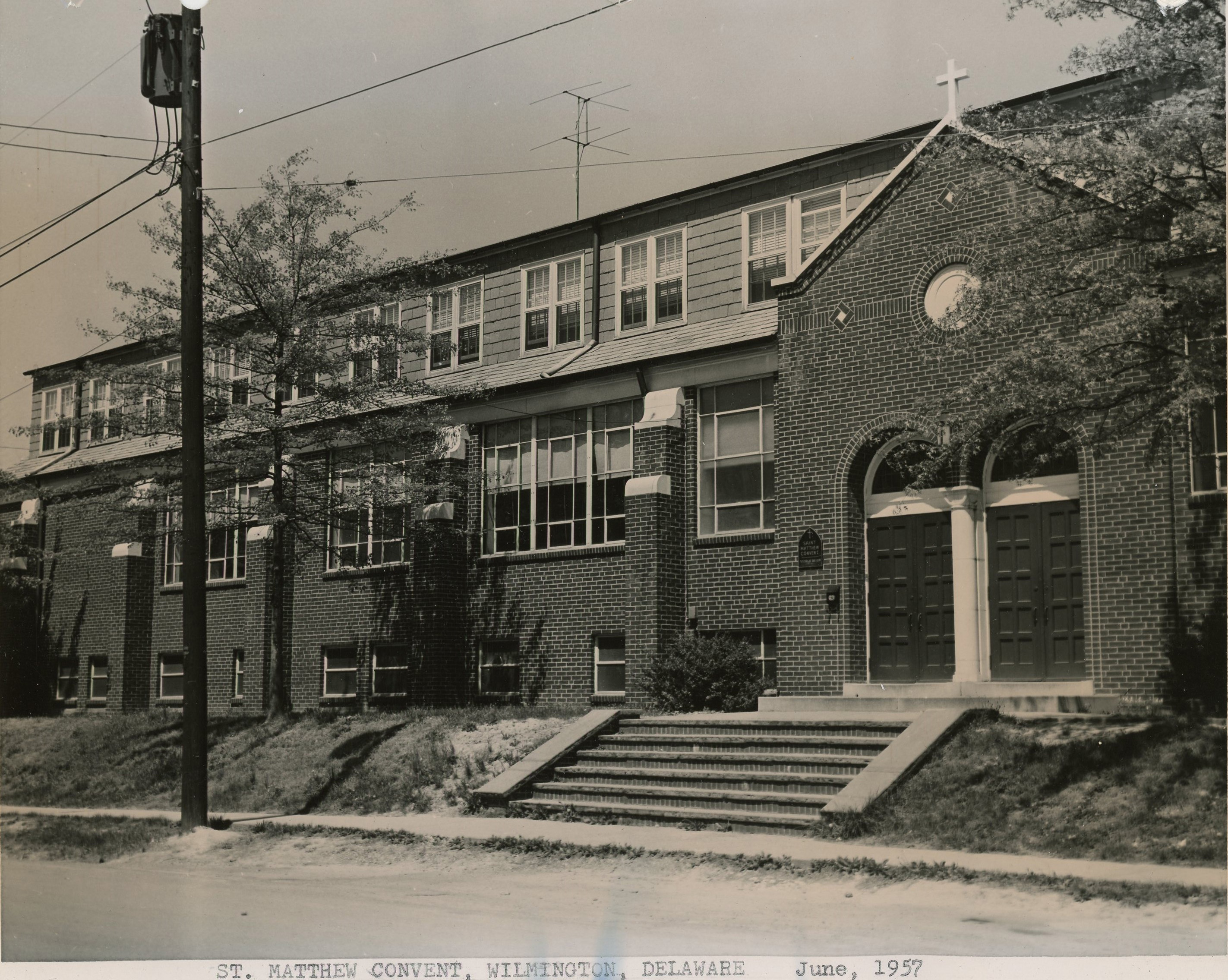 St Matthew Convent-1957-cropped